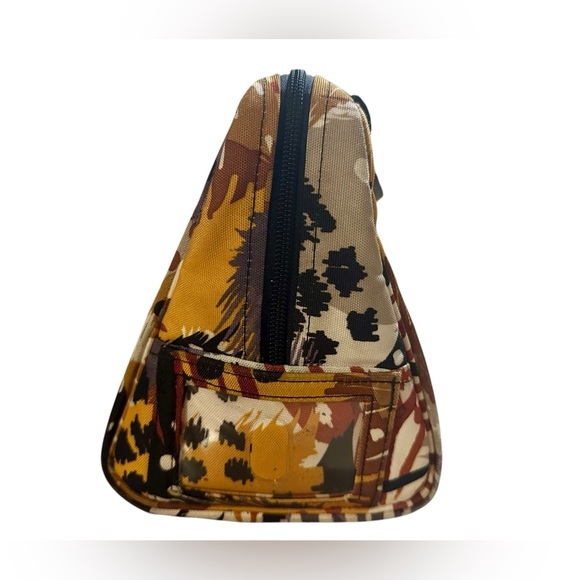 Vera Bradley Insulated Lunch Bag - Painted Flowers​ - Picture 5 of 11